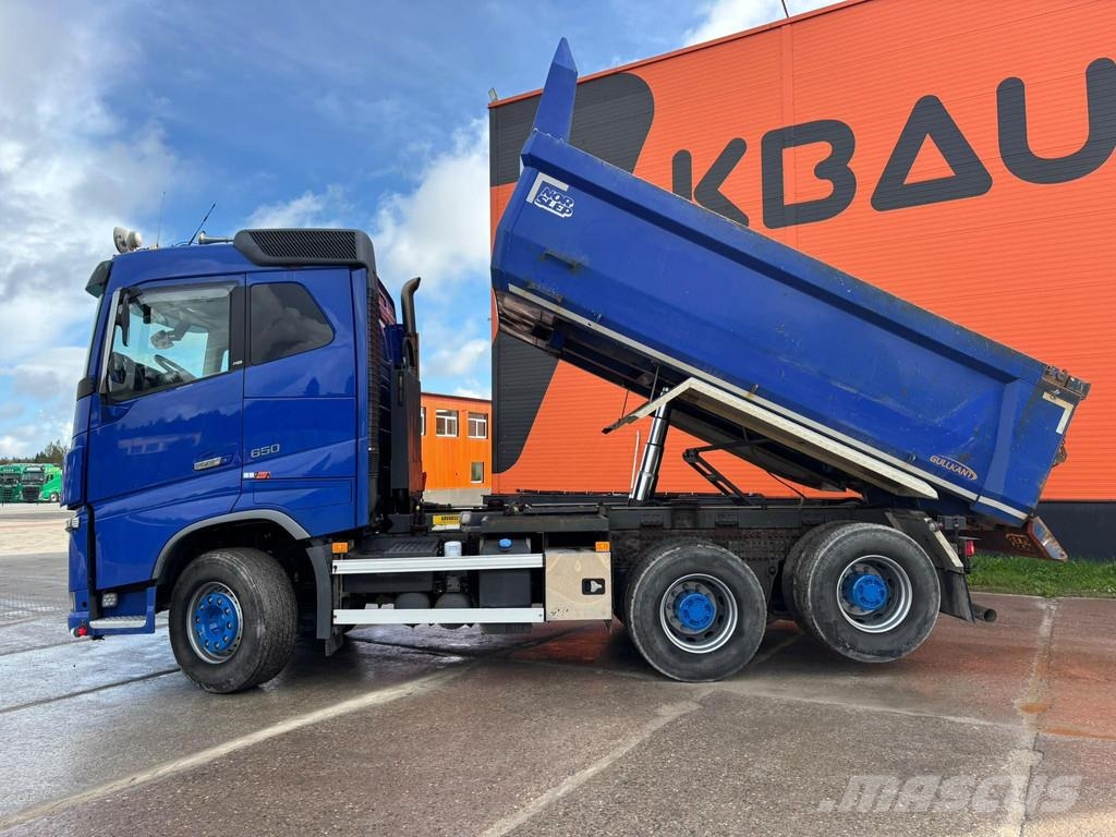 Volvo FH 16 650 6x4 RETARDER / TANDEM AXLE LIFT / BOX L= ダンプ