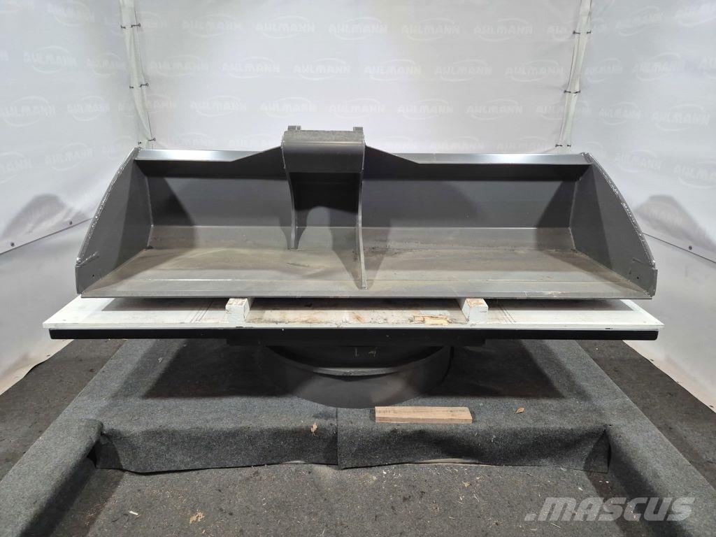 Mecalac Connect loader bucket Lopaty