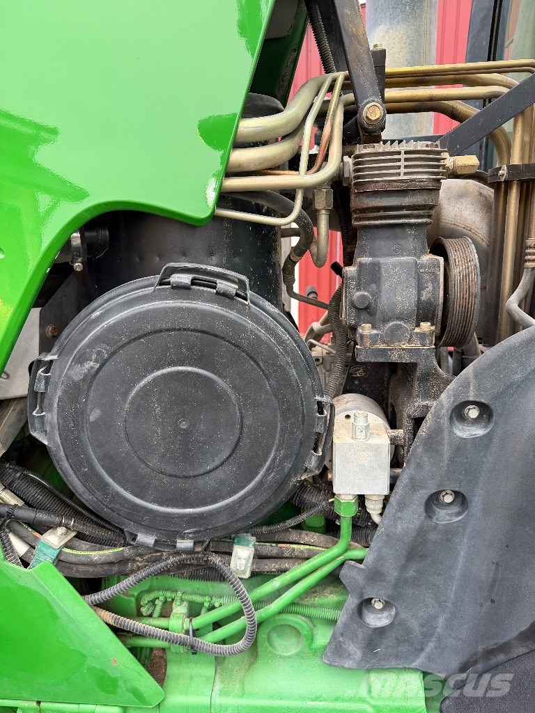 John Deere 8295 R Traktorer