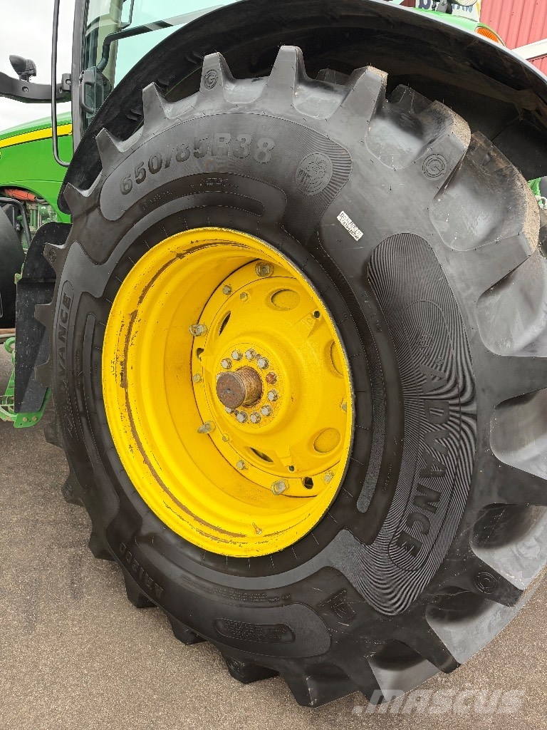 John Deere 8295 R Traktorer