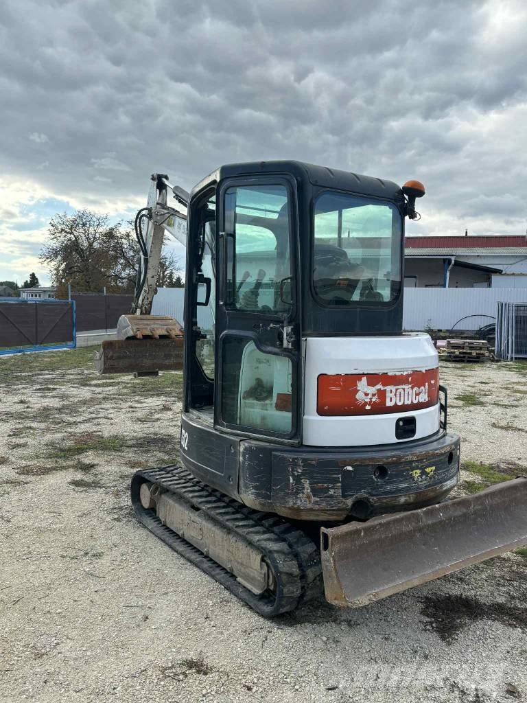 Bobcat E 32 Mini bageri < 7t