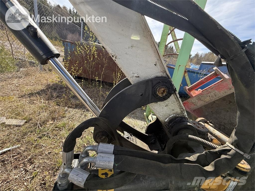 Bobcat E26 EM Mini kotrók < 7t