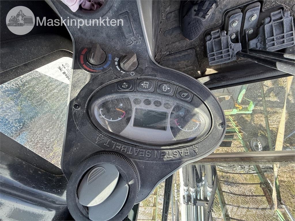 Bobcat E26 EM Mini kotrók < 7t
