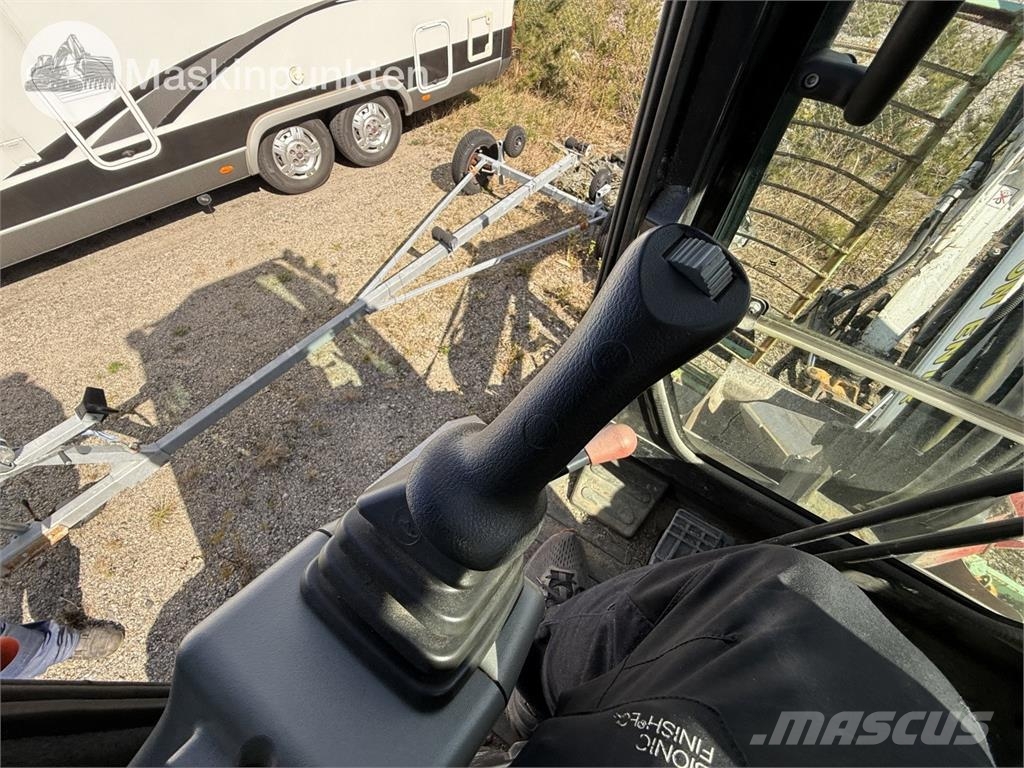 Bobcat E26 EM Mini kotrók < 7t