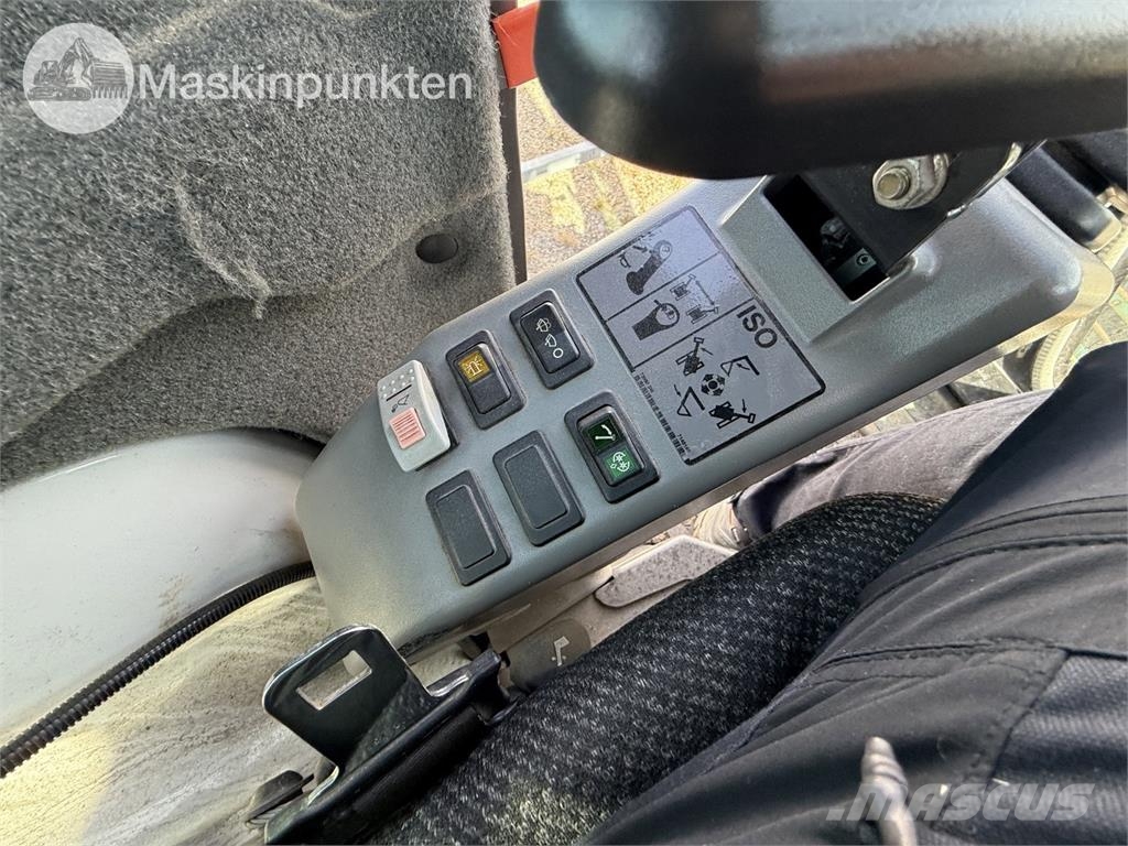 Bobcat E26 EM Mini kotrók < 7t