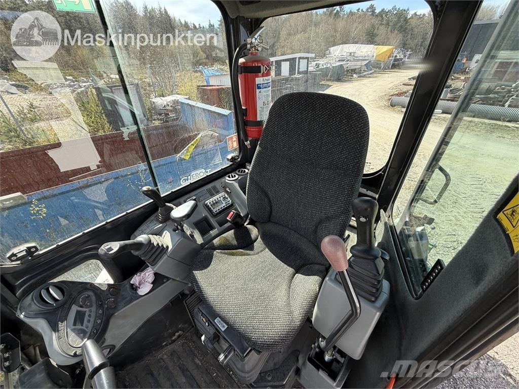 Bobcat E26 EM Mini kotrók < 7t