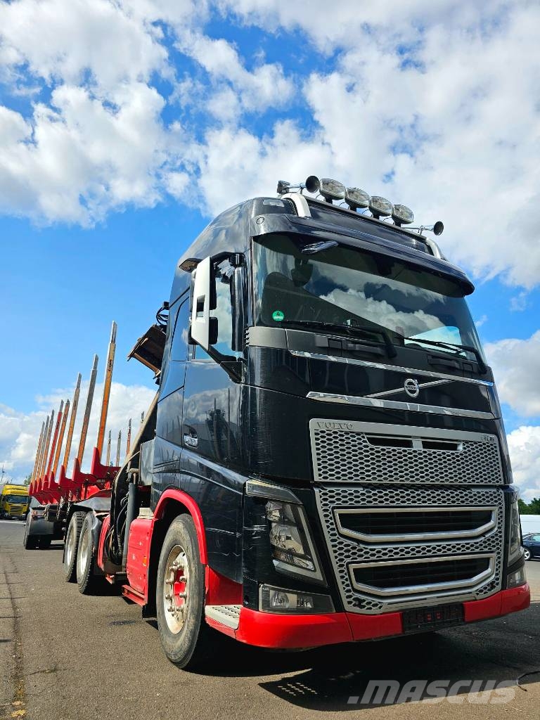 Volvo FH 16 Puuautot
