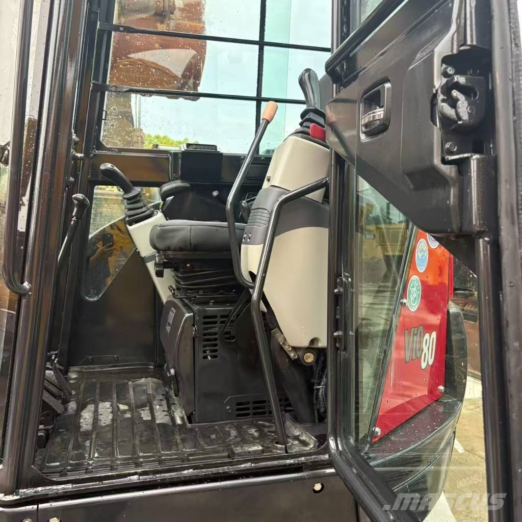 Yanmar Vio 80 中型挖掘机