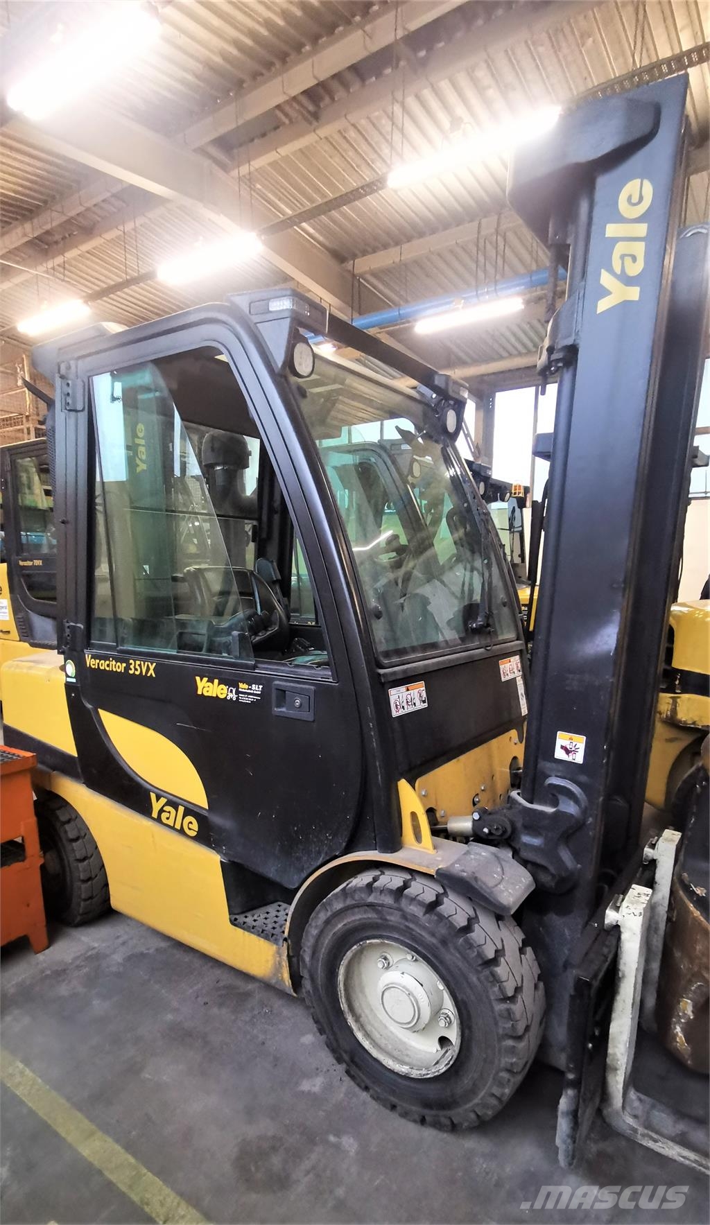 Yale GDP35VX Diesel forklifts