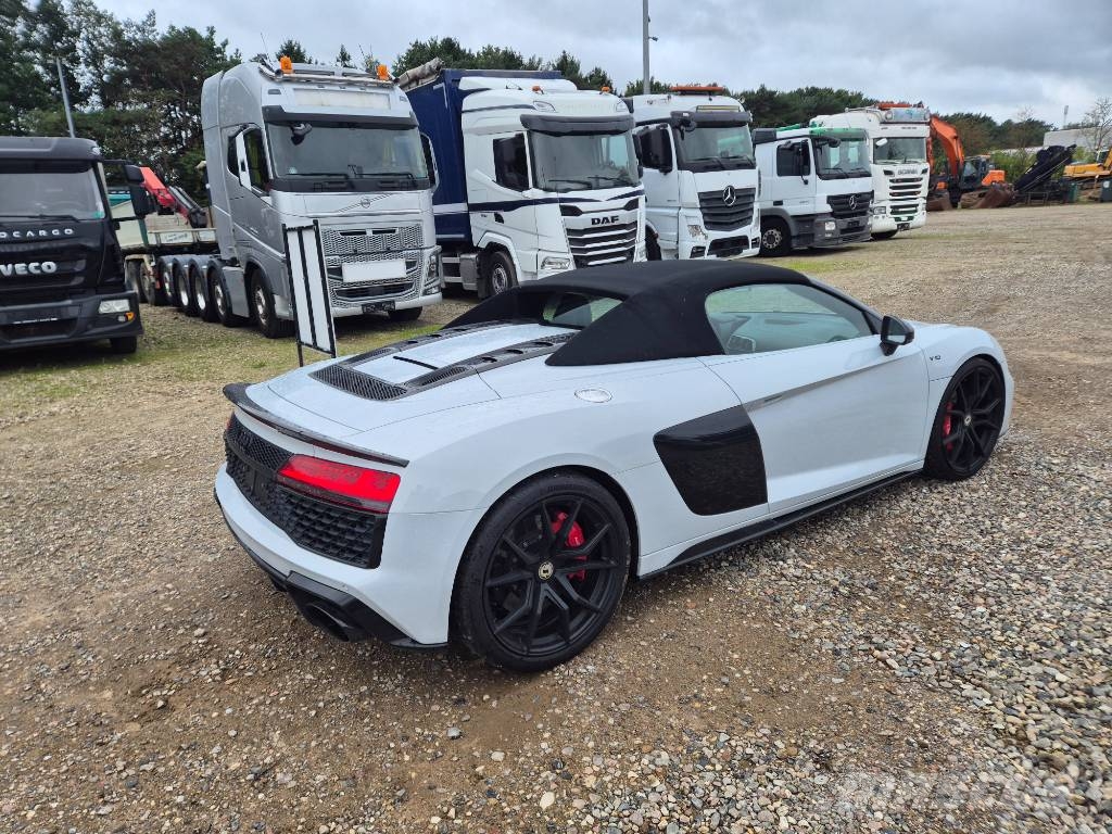 Audi R8 5.2 v10 620hk Performance Spyder Automobili