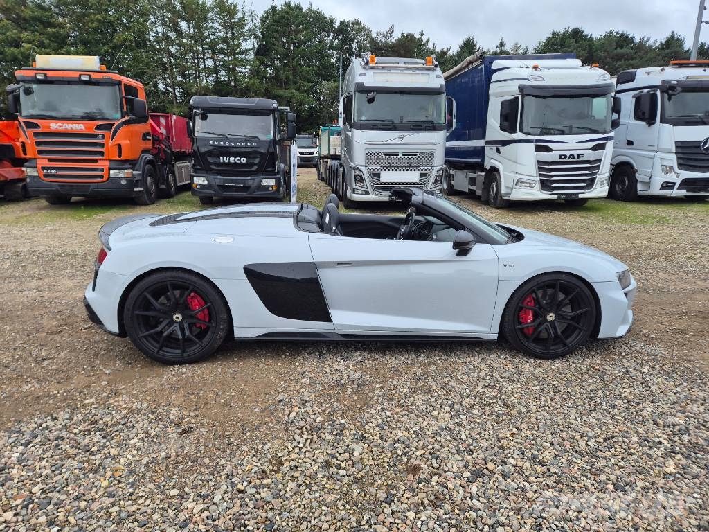 Audi R8 5.2 v10 620hk Performance Spyder Automobili