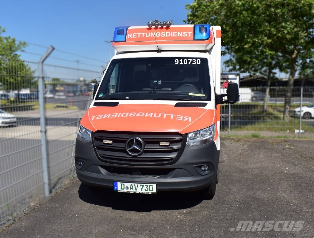 Mercedes-Benz Sprinter Fahrtec Rettungswagen Ambulanslar