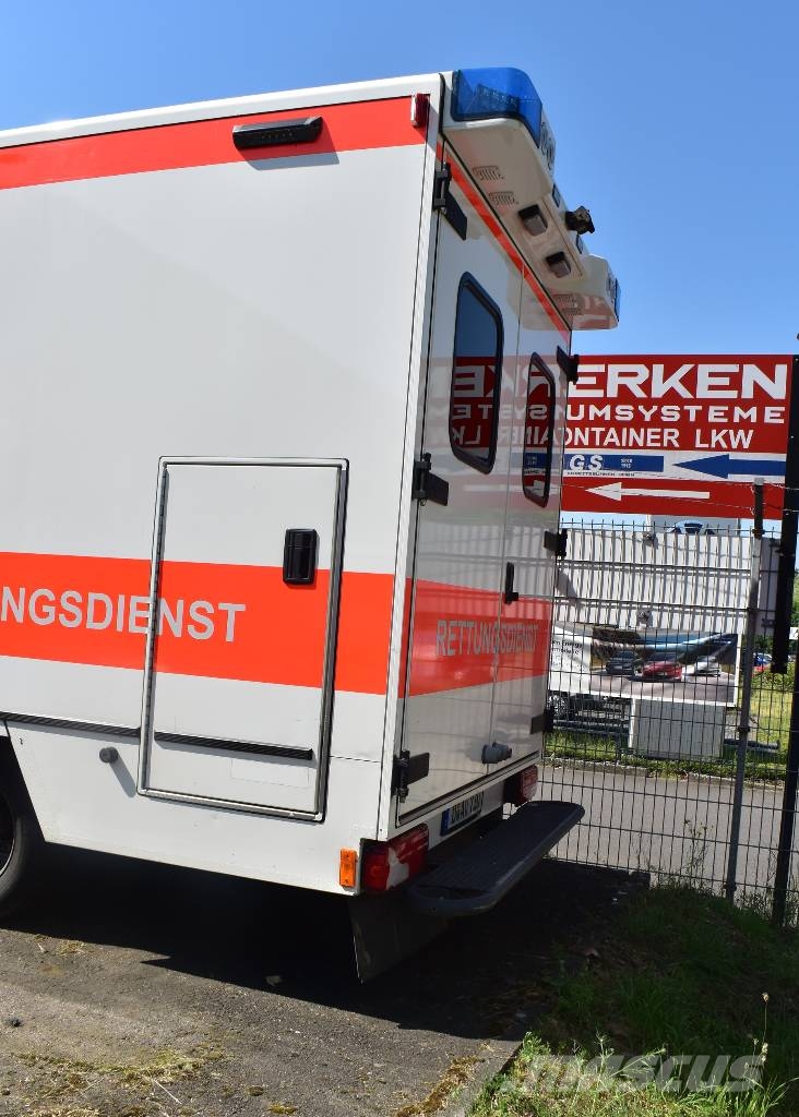 Mercedes-Benz Sprinter Fahrtec Rettungswagen Ambulanslar