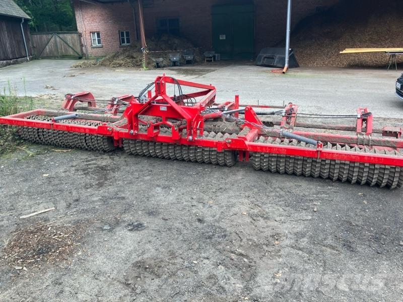 He-Va Front Roller 600 معدات العناية بالأرض - غير ذلك