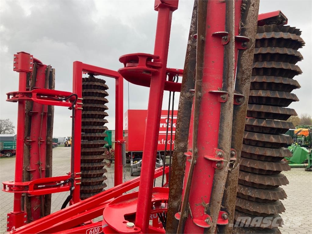 He-Va Front Roller 600 معدات العناية بالأرض - غير ذلك