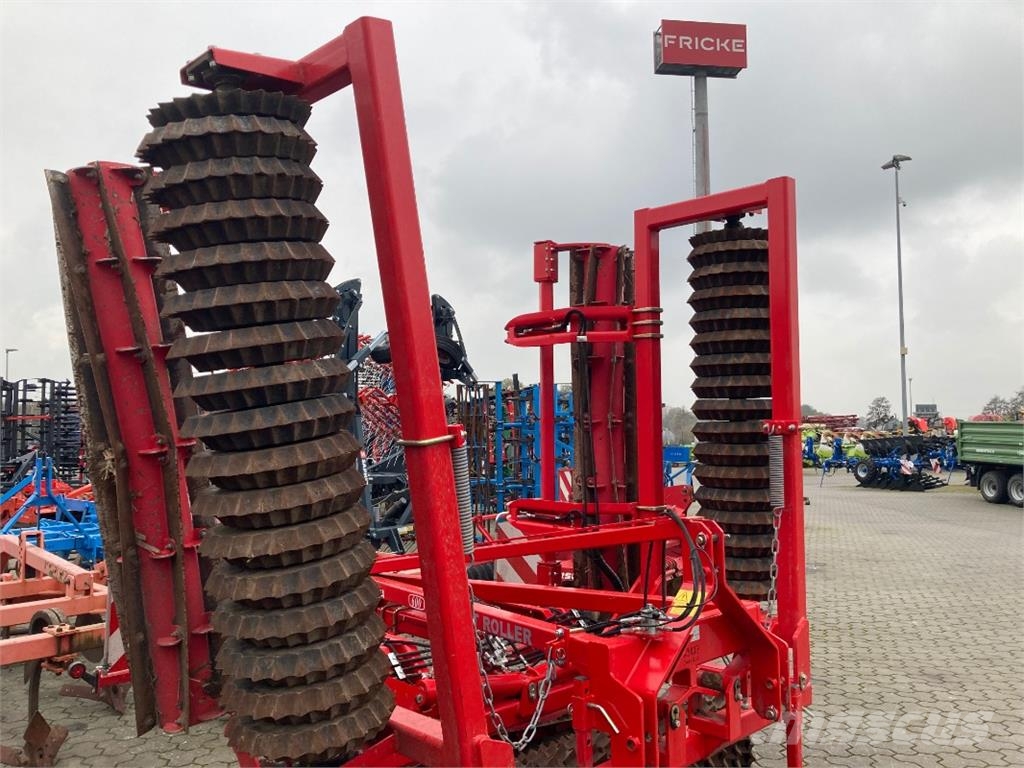 He-Va Front Roller 600 معدات العناية بالأرض - غير ذلك