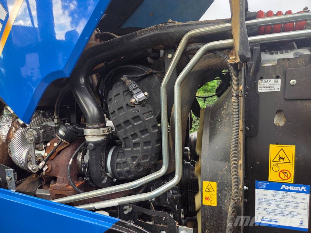New Holland T 7.210 PC الجرارات