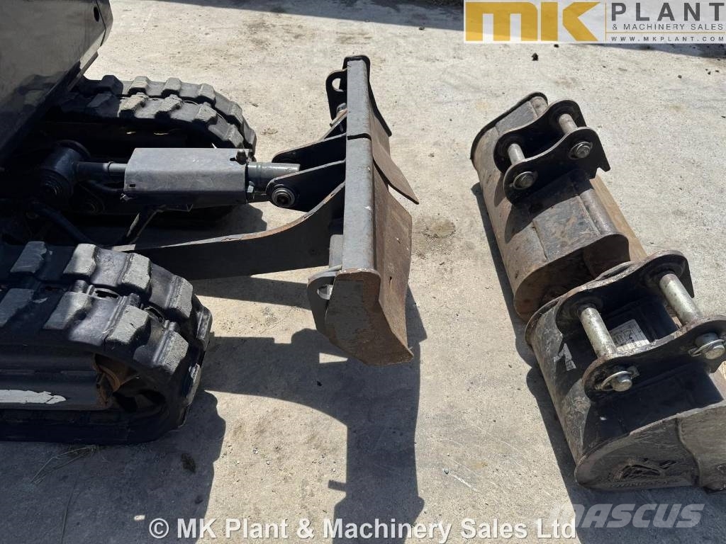 Bobcat E 10z (389hrs) Mini excavators < 7t (Mini diggers)