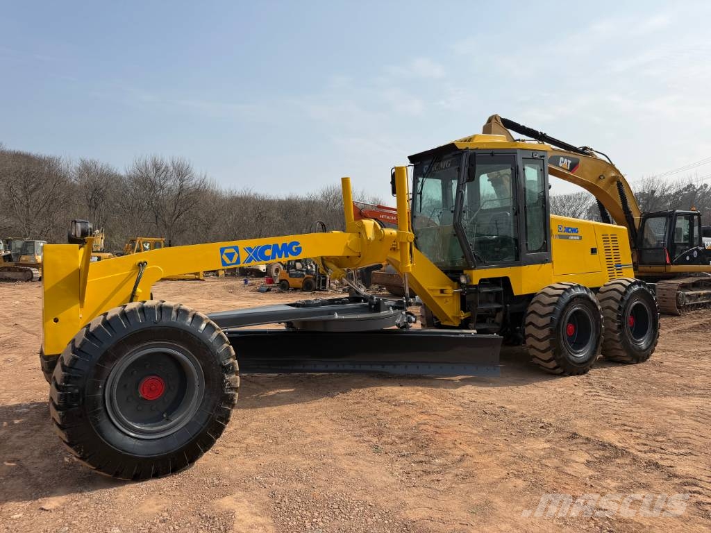 XCMG GR1803 معدات تمهيد الطرق