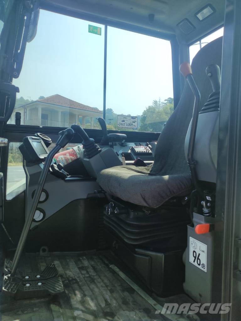 Bobcat E 88 Midi excavators 7t - 12t