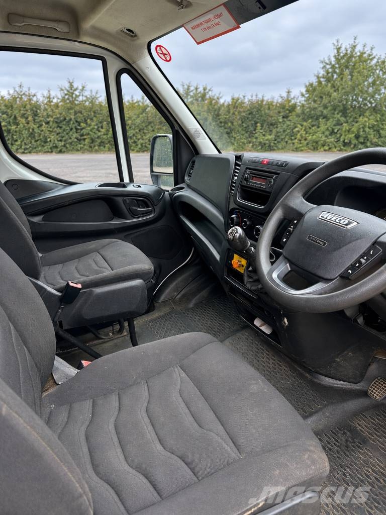 Iveco daily Teherautóra szerelt emelők és állványok