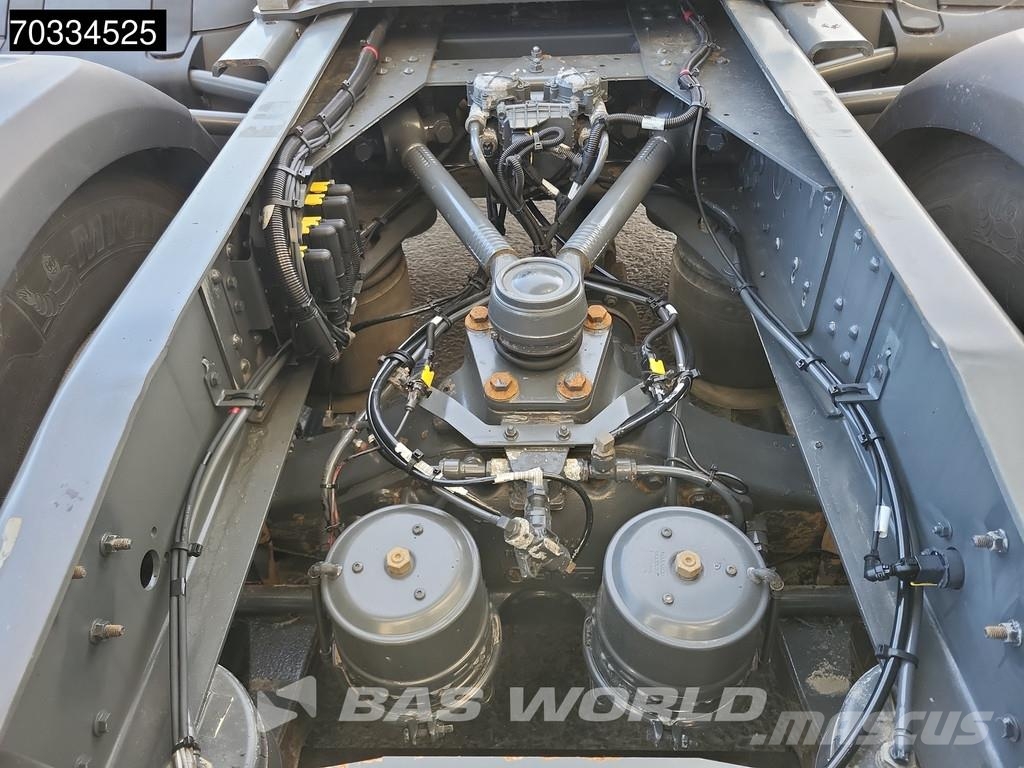 DAF XF 530 6X4 SC Retarder ACC Navi Big Axles 트랙터 유닛