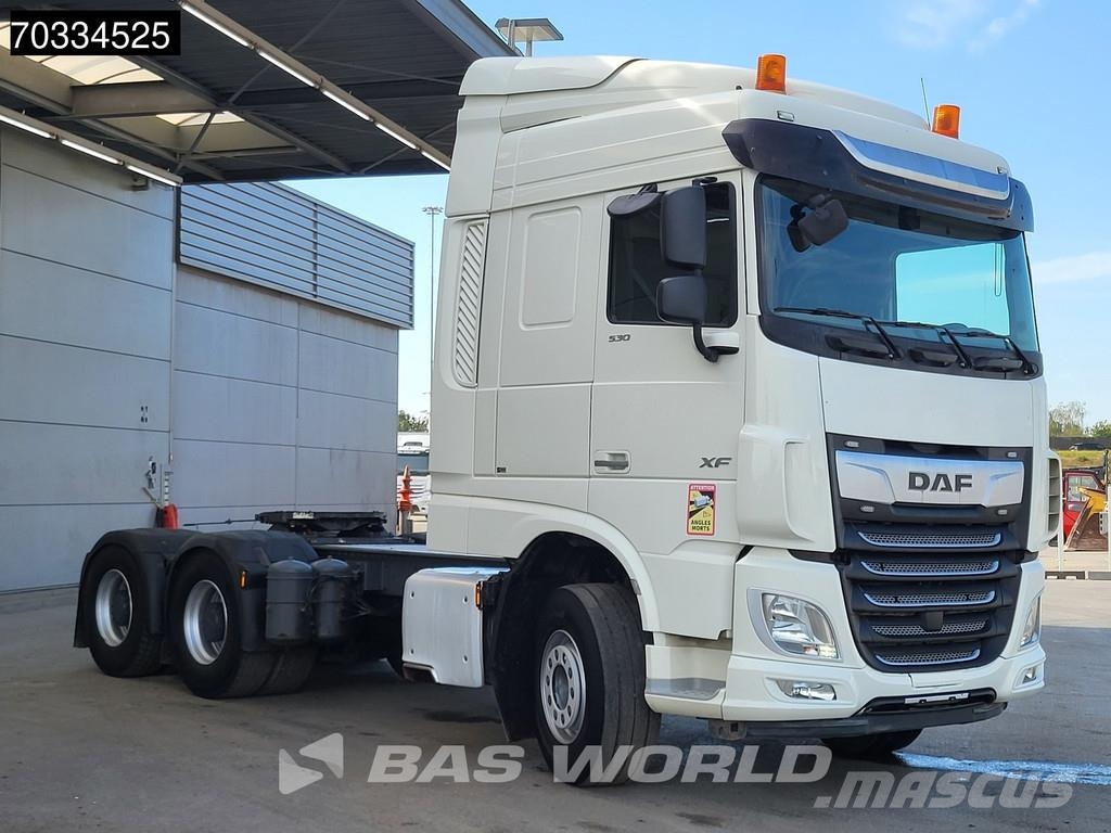DAF XF 530 6X4 SC Retarder ACC Navi Big Axles Влекачи