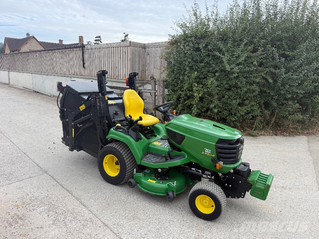 John Deere X 950 R Riding mowers