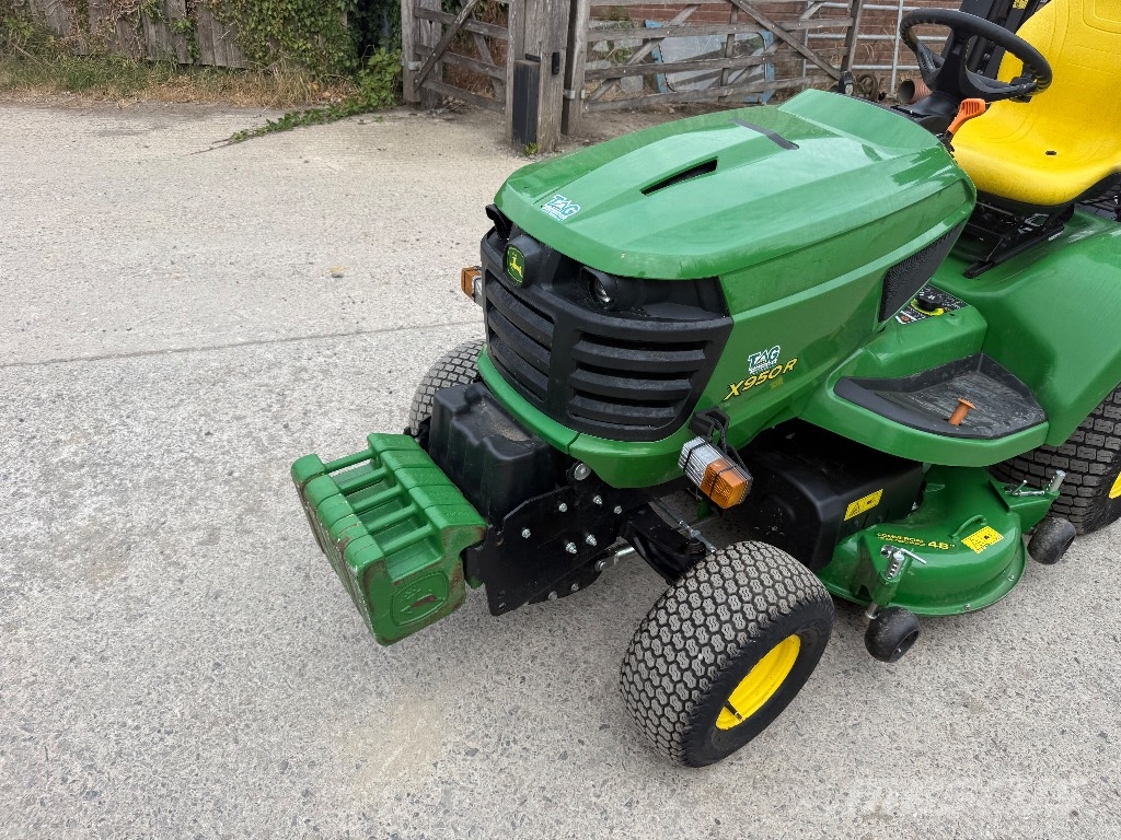 John Deere X 950 R Riding mowers