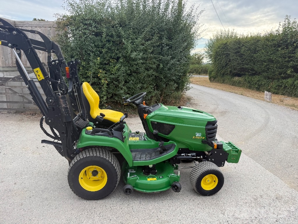 John Deere X 950 R Riding mowers