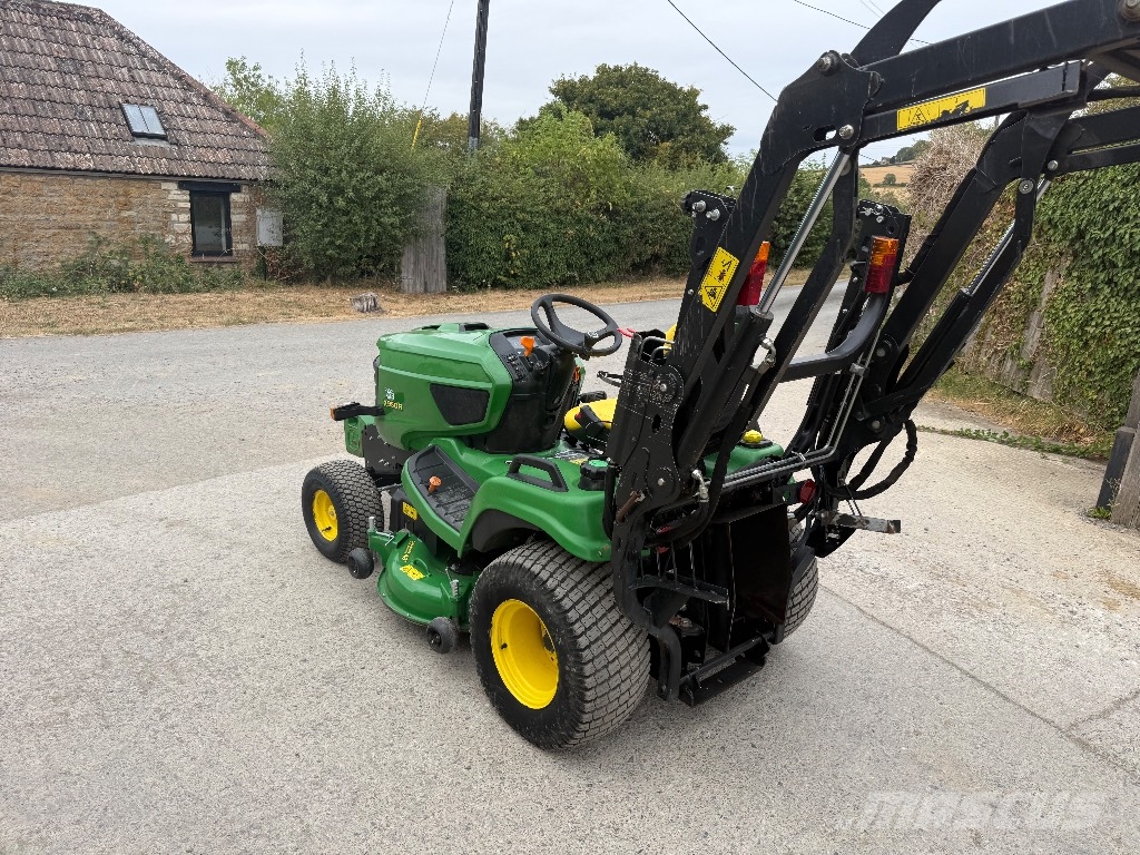 John Deere X 950 R Riding mowers