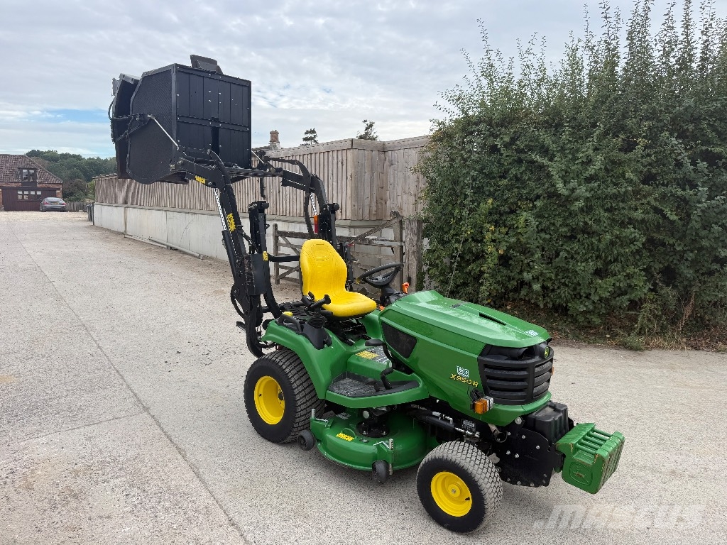 John Deere X 950 R Riding mowers
