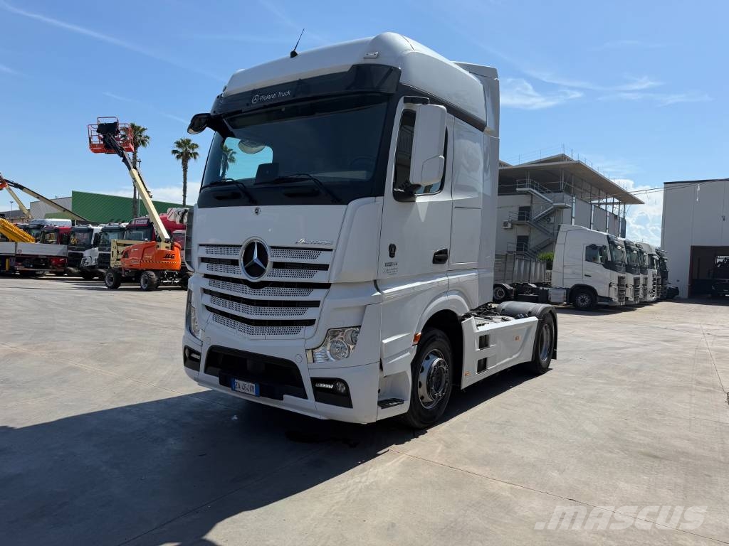 Mercedes-Benz Actros 1851 وحدات الجر