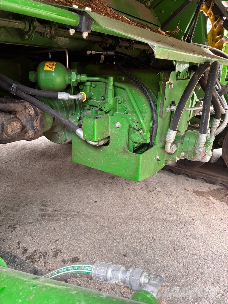 John Deere T 670 i Kombinované zberacie stroje