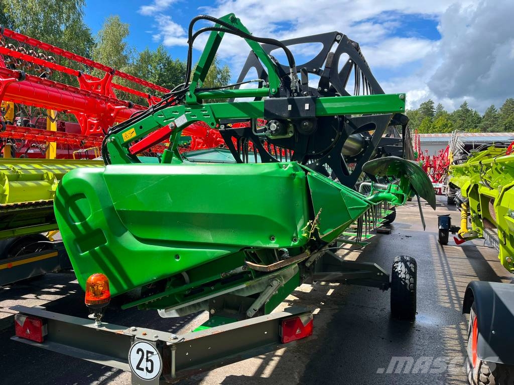 John Deere T 670 i Kombinované zberacie stroje