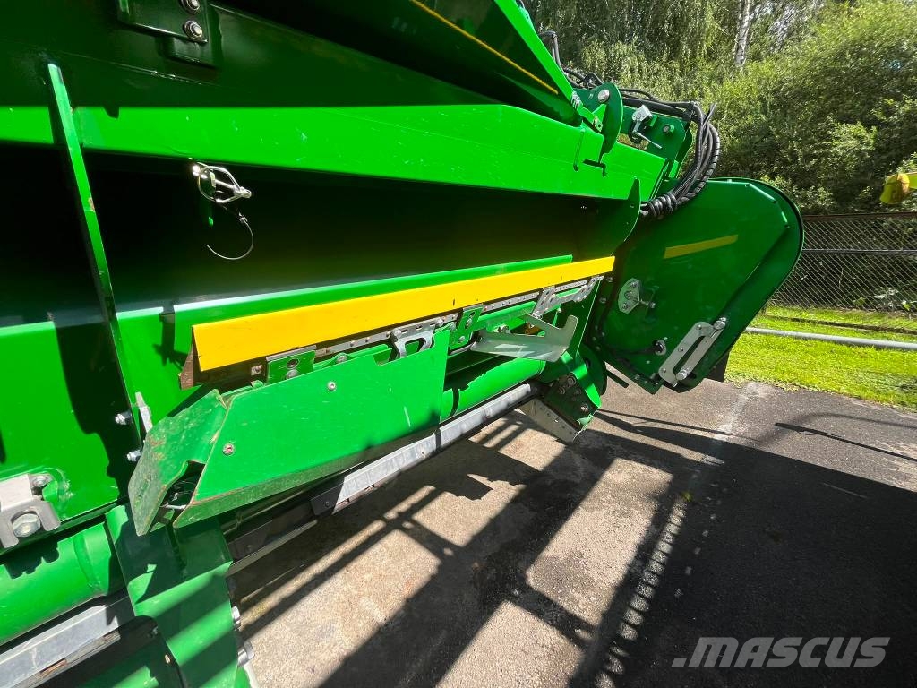 John Deere T 670 i Kombinované zberacie stroje