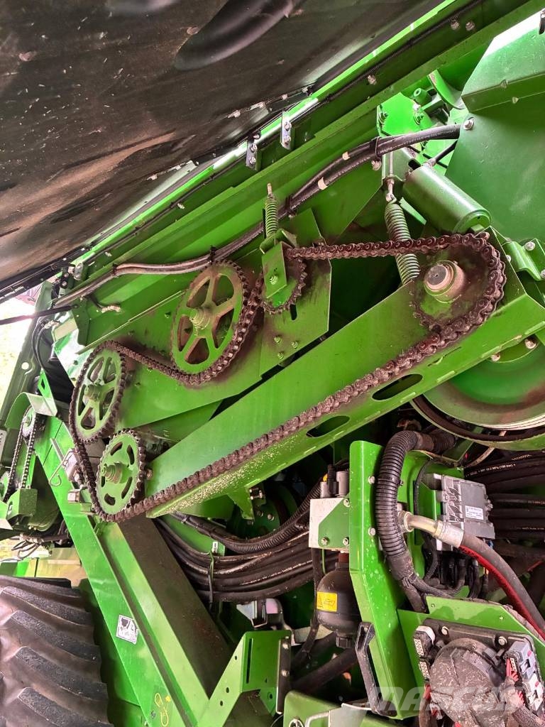 John Deere T 670 i Kombinované zberacie stroje