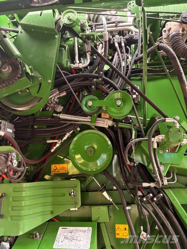 John Deere T 670 i Kombinované zberacie stroje