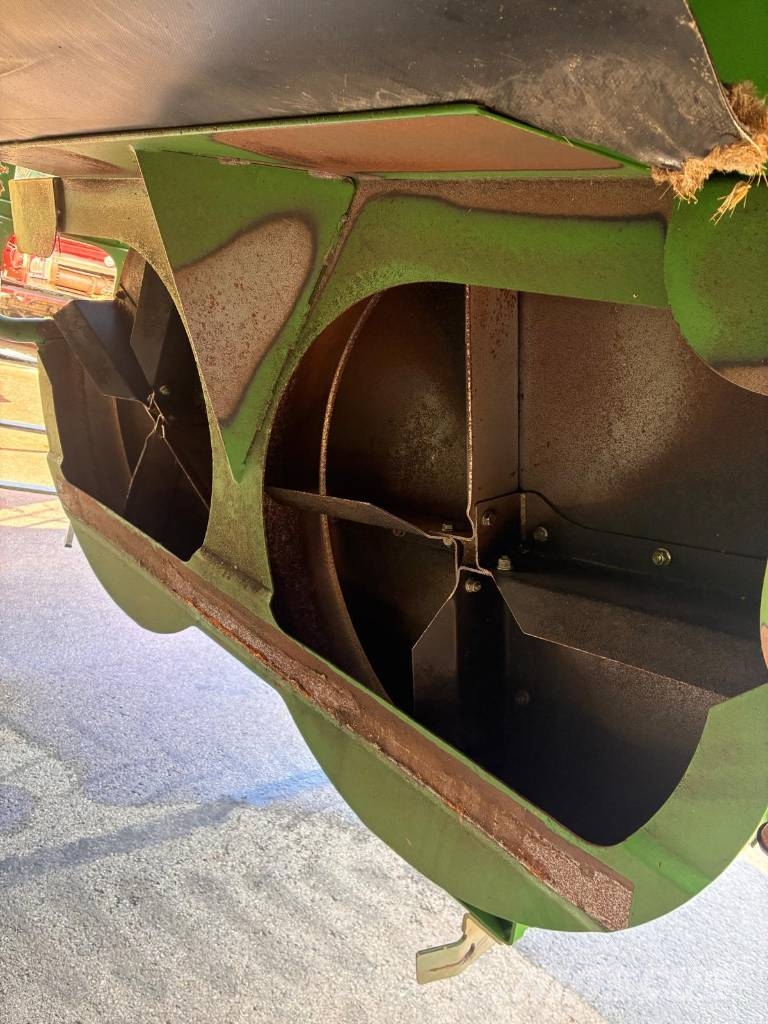 John Deere T 670 i Kombinované zberacie stroje