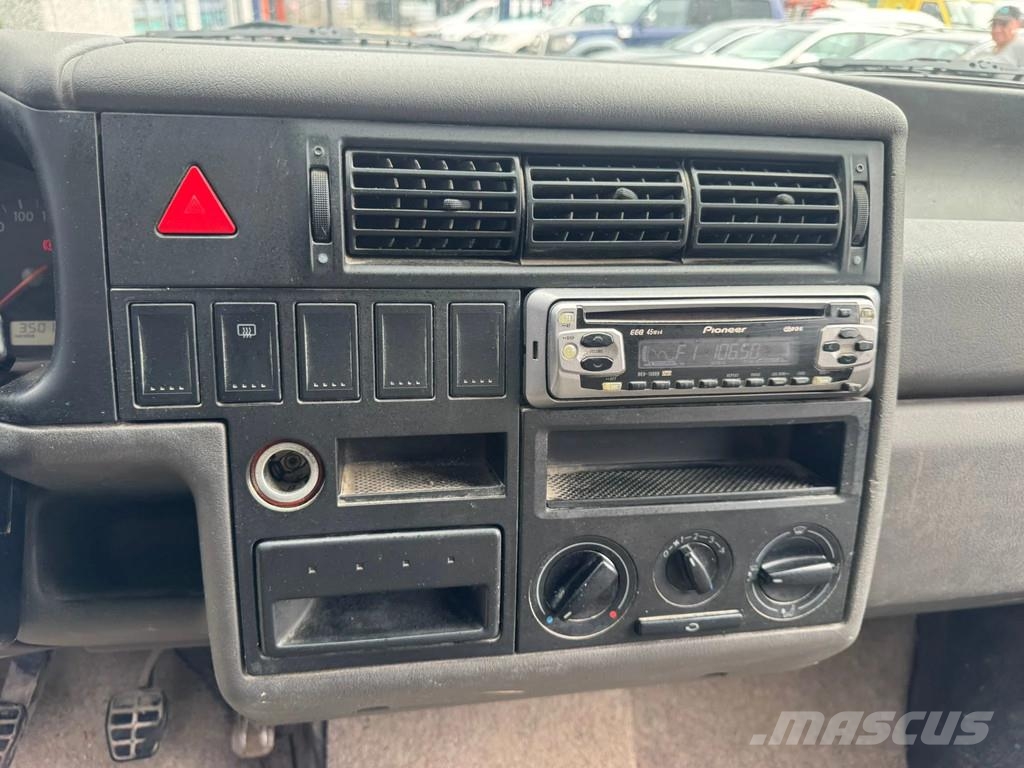 Volkswagen Transporter هيكل صندوقي