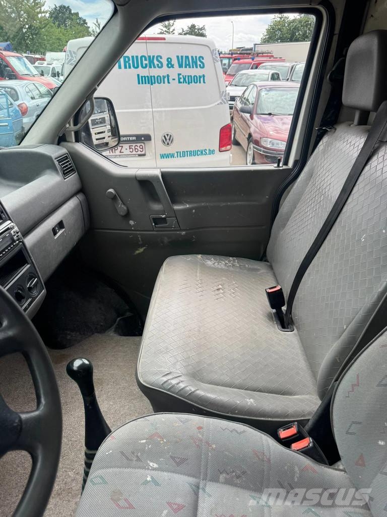 Volkswagen Transporter هيكل صندوقي