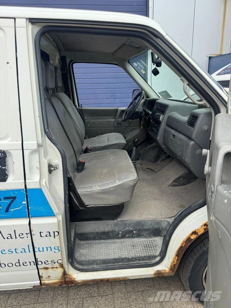 Volkswagen Transporter هيكل صندوقي