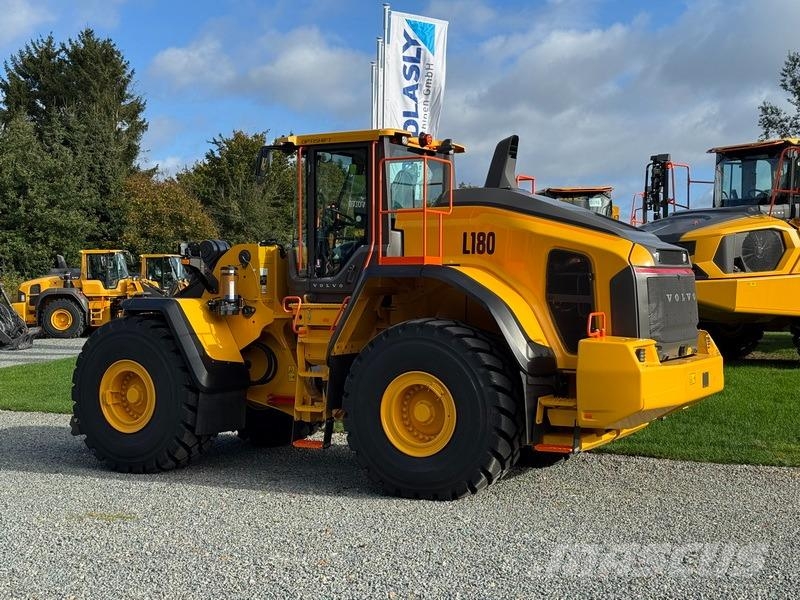Volvo L 180 K Колесни товарачи