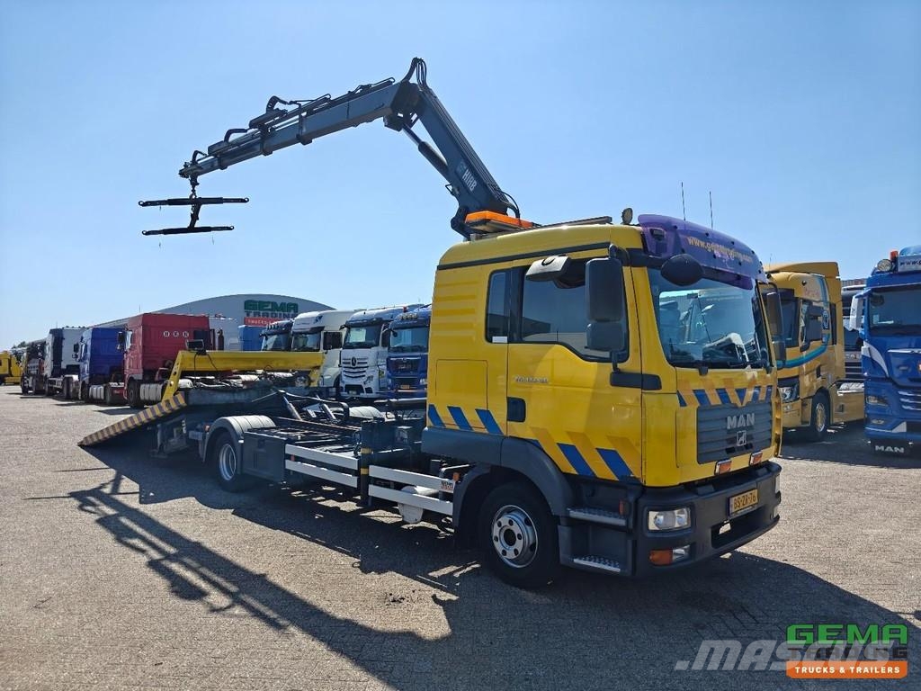 MAN TGL 12.240 4x2 Double Cab (6 pers) Euro 4 - Hiab12 Vehículos de reciclaje