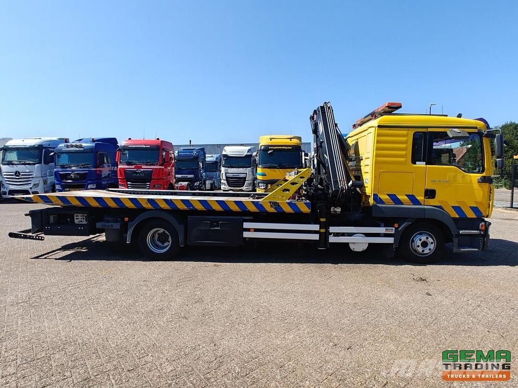 MAN TGL 12.240 4x2 Double Cab (6 pers) Euro 4 - Hiab12 Vehículos de reciclaje