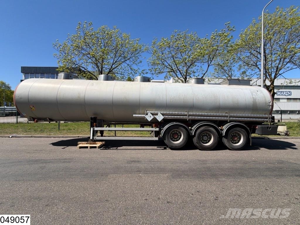 Magyar Chemie 32550 Liter, 1 Comp Cisternos puspriekabės