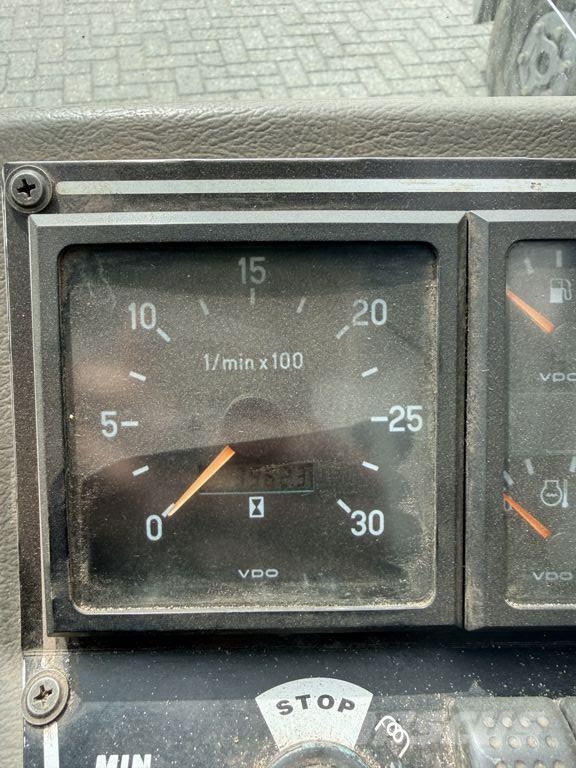 LM Trac 285 Veegmachine Balayeuses combinées