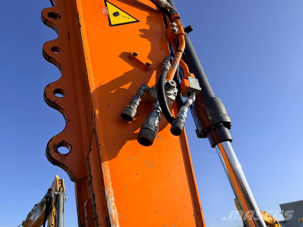 Doosan DX 140 LCR-5 Kāpurķēžu ekskavatori