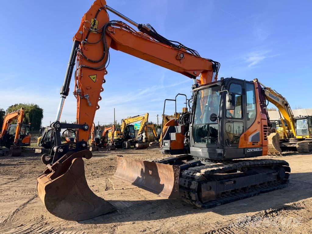 Doosan DX 140 LCR-5 Kāpurķēžu ekskavatori