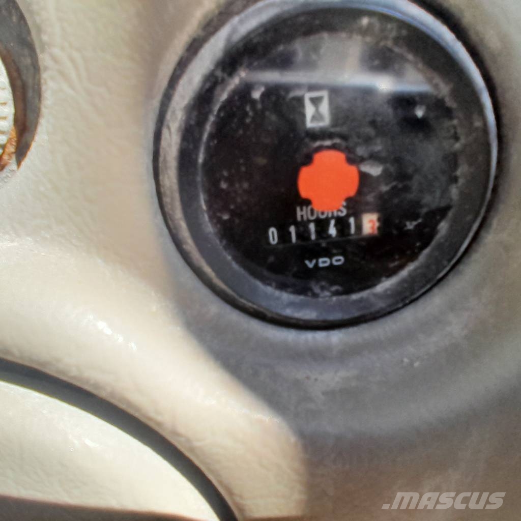 Volvo L 70 F لوادر بعجل